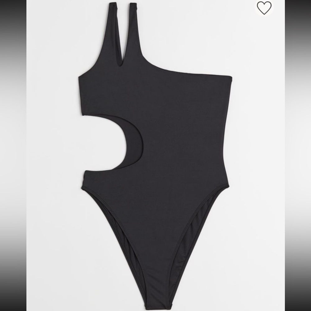 BRAND NEW BATHING SUIT